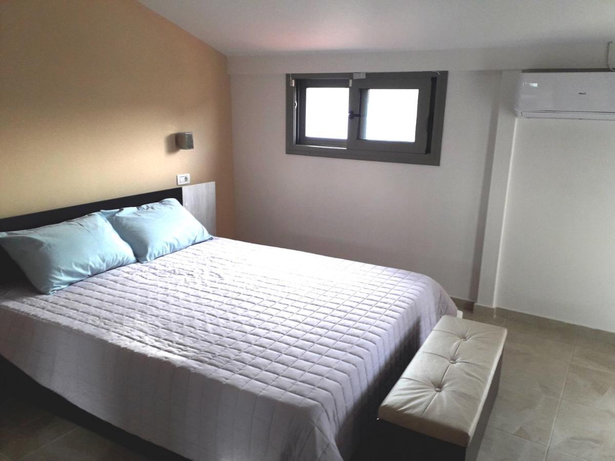 Instyle Zakynthos Town Apartment Buitenkant foto
